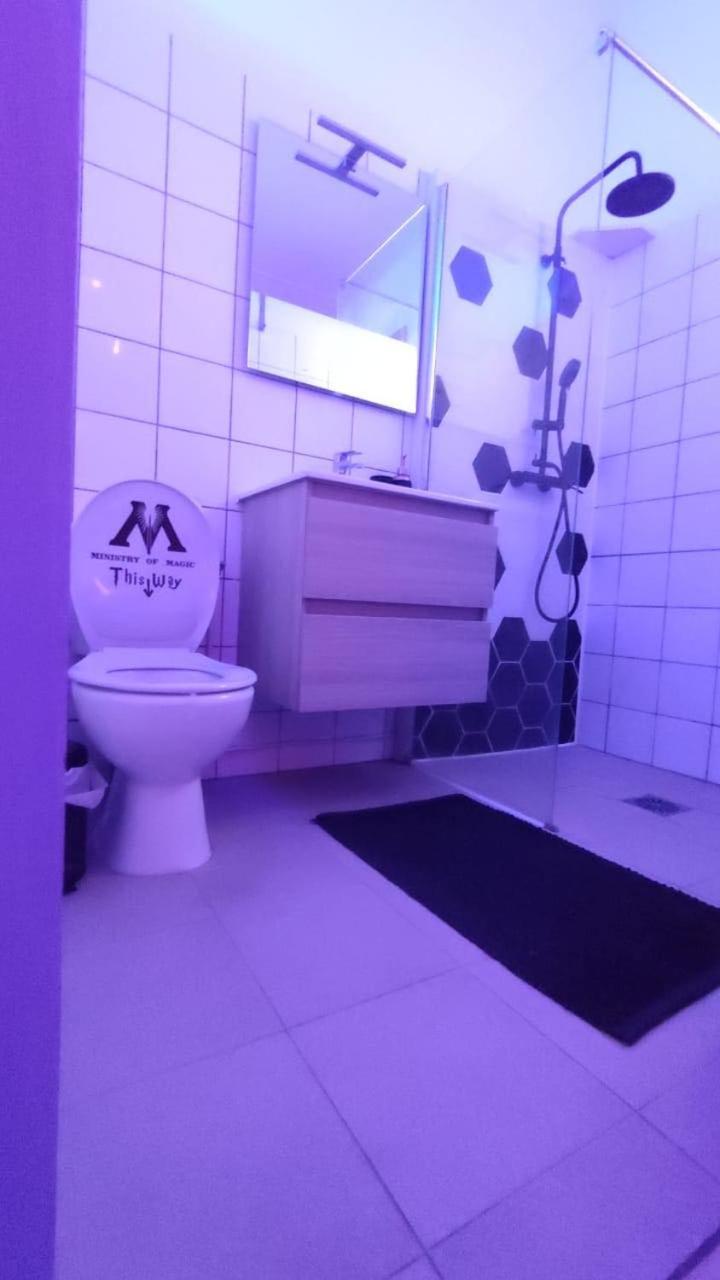 La Chambre Des Sorciers - Logement Independant แซ็งต์-มารี ภายนอก รูปภาพ